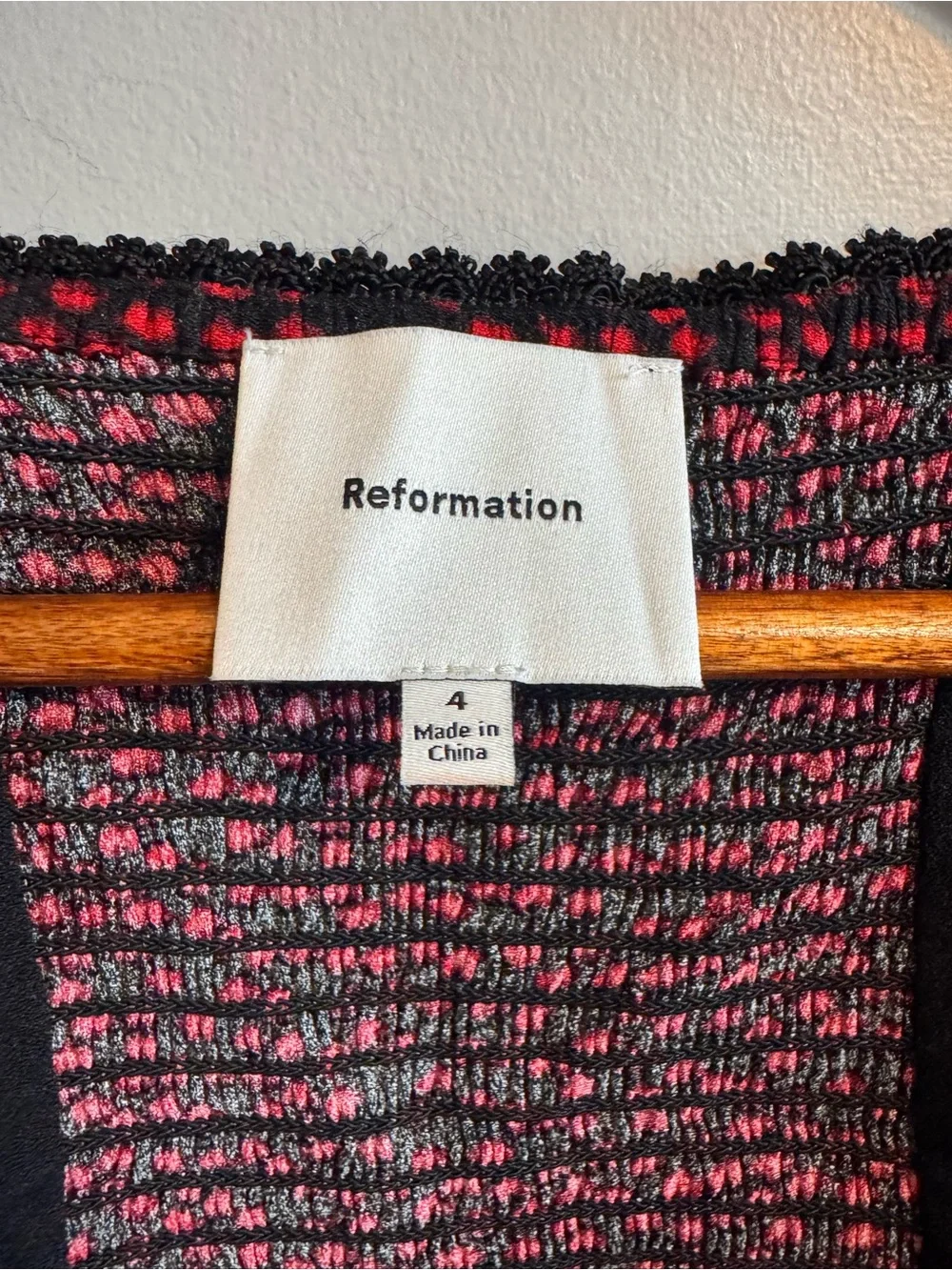 Reformation Red Black Printed Lace Trim Button Front Blouse Top Size 4